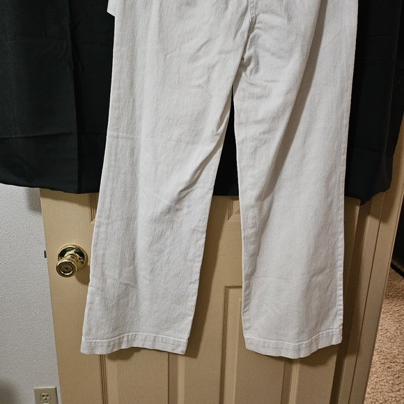 Apostrophe Stretch Ladies 2 Piece Round Neck Jacket With Capri Pant Size 4 White - Picture 5 of 7